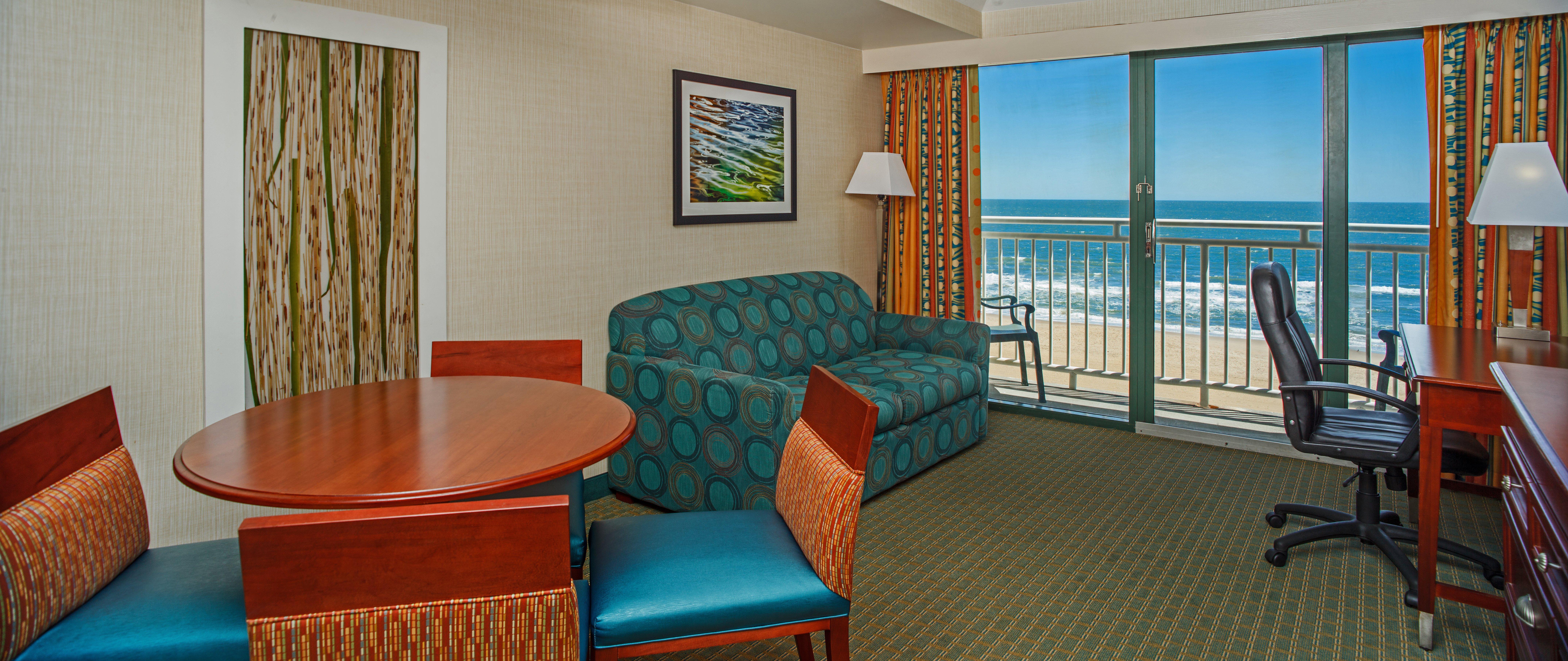 Holiday Inn Express Hotel & Suites Virginia Beach Oceanfront, An Ihg Hotel Екстер'єр фото